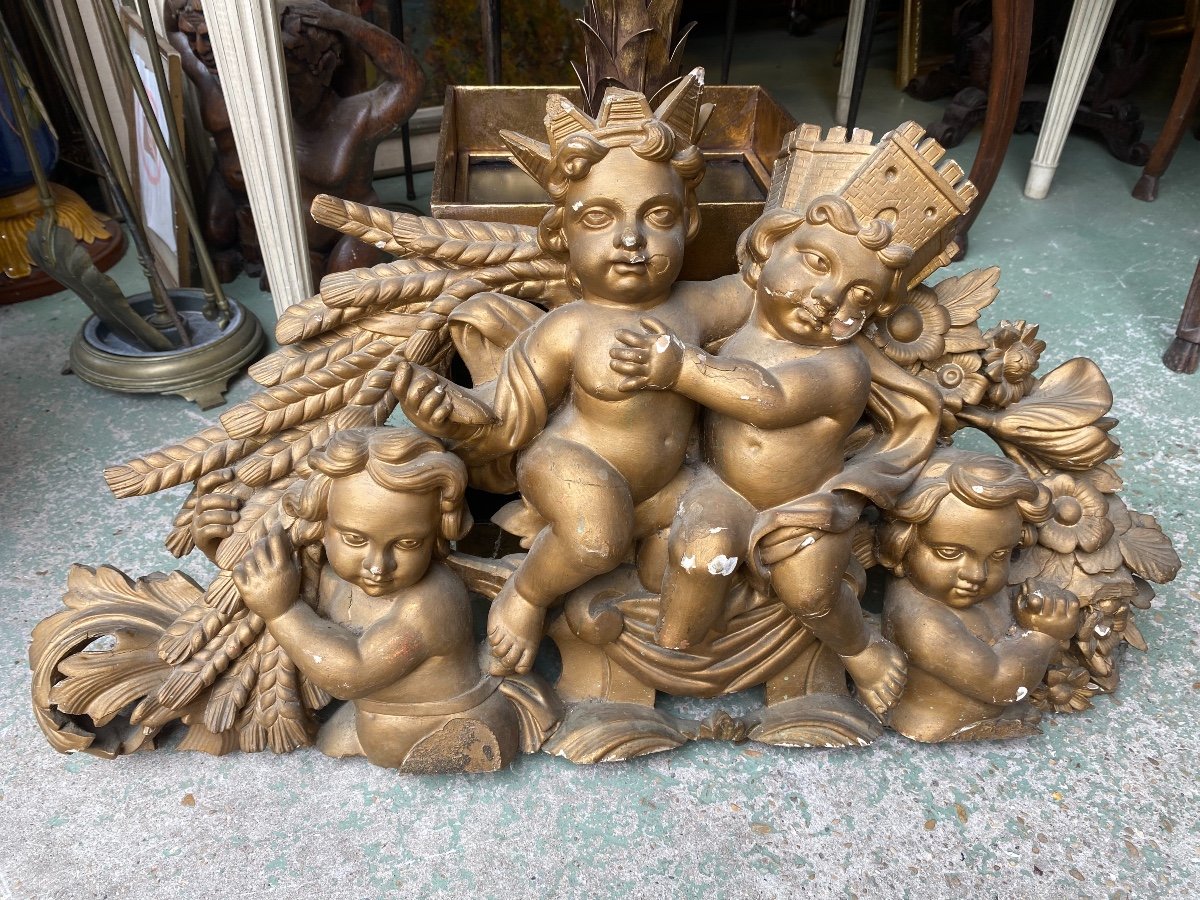 Nineteenth Mirror Pediment In Carved Wood, Cherubs Decor