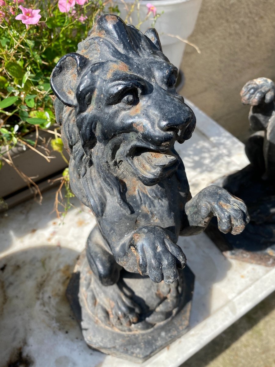 Paire De Lions En Fonte Anciens Pour Jardin, Hauts De Piliers, Perron, Escalier…-photo-1