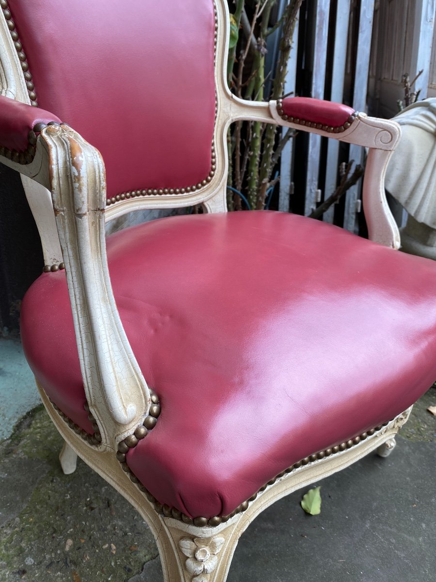 Paire De Fauteuils Cabriolet De Style Louis XV Laqué, tapissé Cuir -photo-2