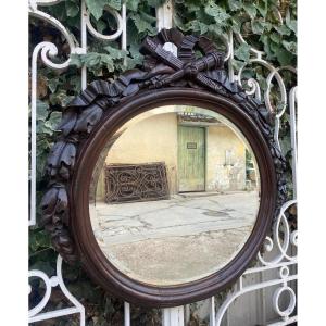 Louis XVI Style Oval Mirror In 19th Century Carved Wood
