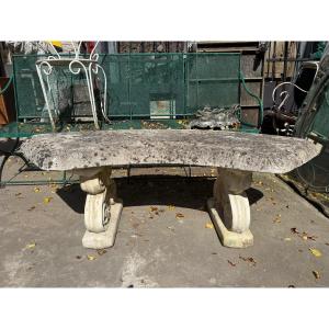 Paire de bancs de jardin en pierre reconstituée 