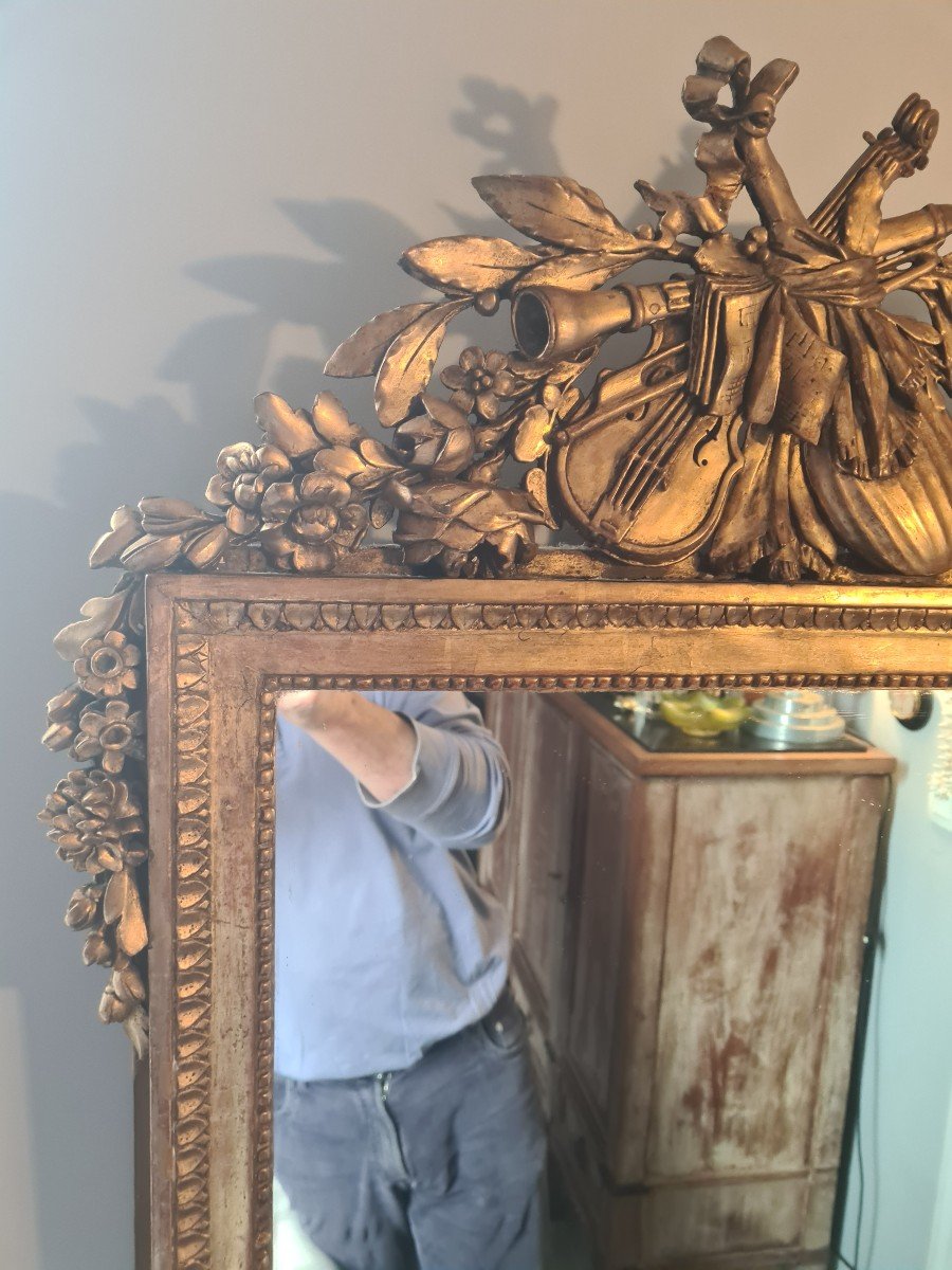Miroir Louis XVI en bois doré ,attributs à La musique-photo-3