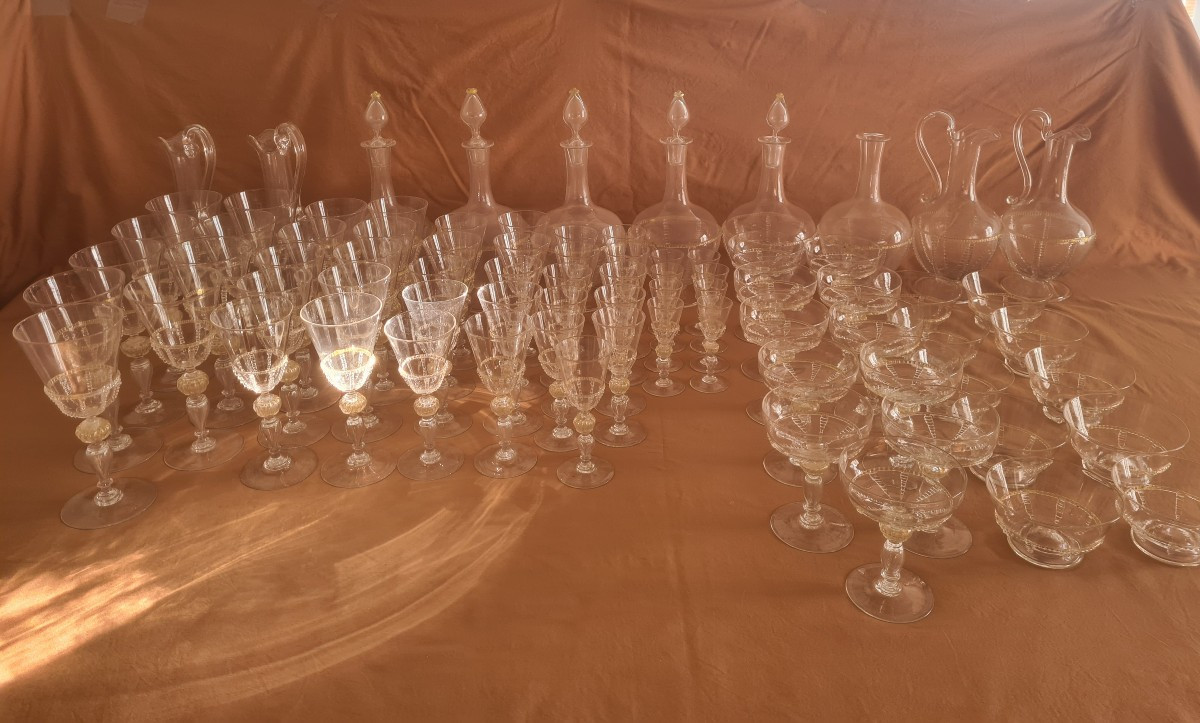 Service de verre Murano début 20 eme 70 verres et 10 carafes