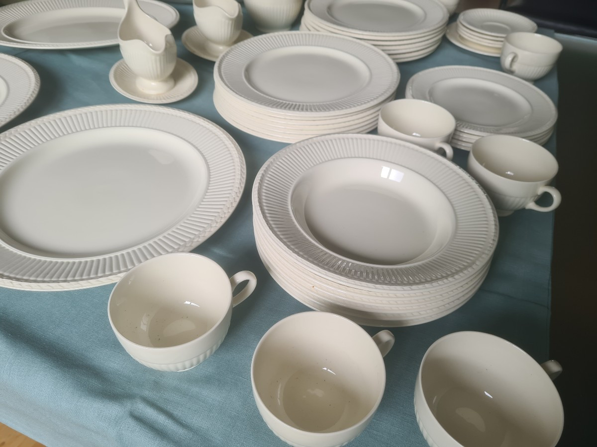 Wegwood 'edme'etruria And Balastron 57 Piece Dinner Service-photo-1