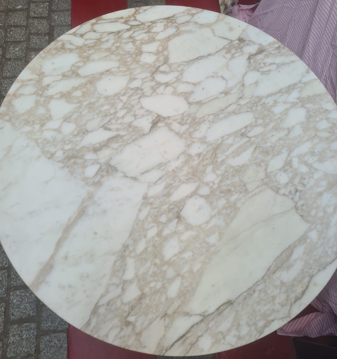 Roche Bobois Round Table With Marble Top, 1980s-photo-3