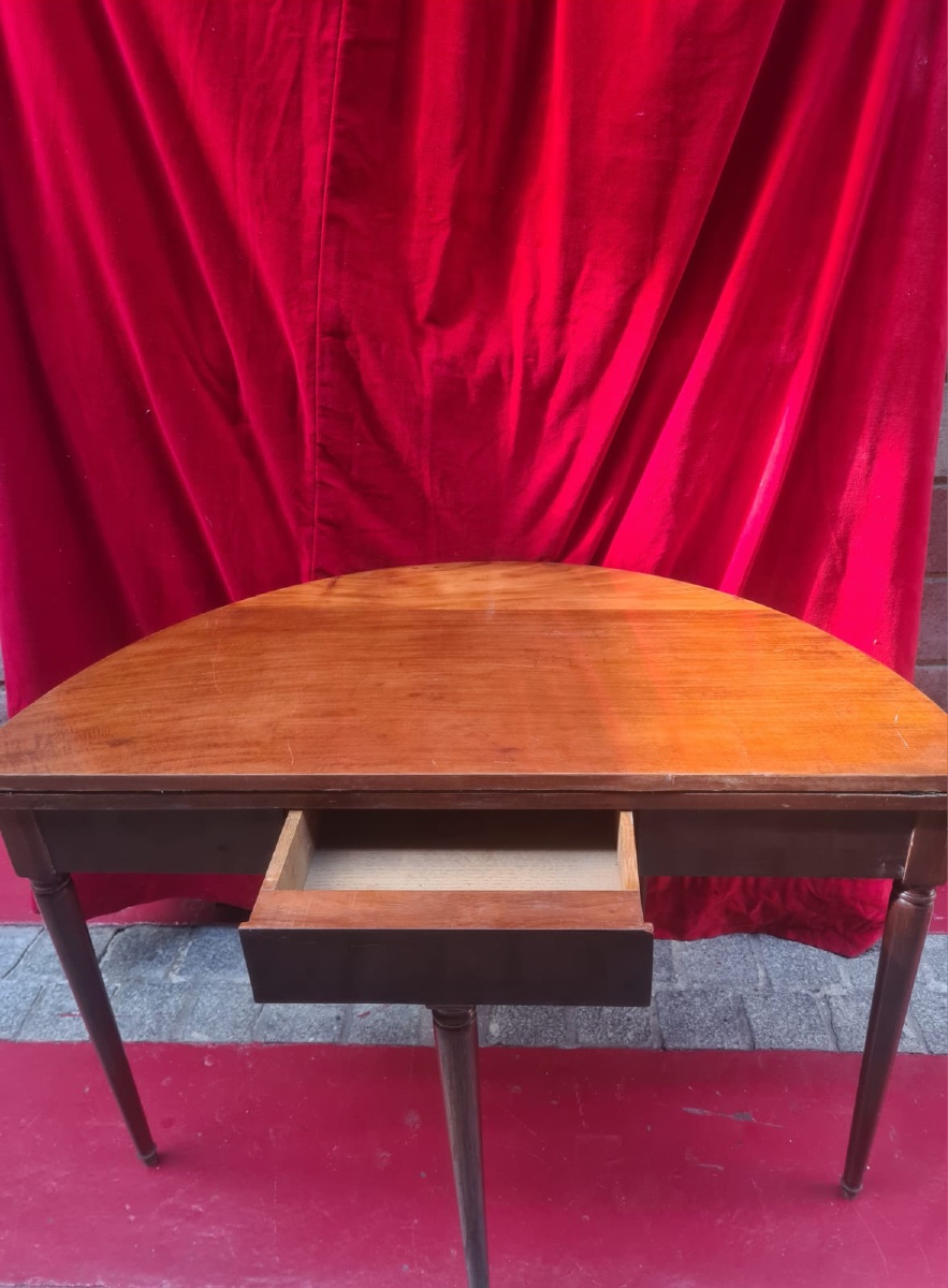  Table de jeux demie-lune vernie en acajou massif de style Louis XVI-photo-3