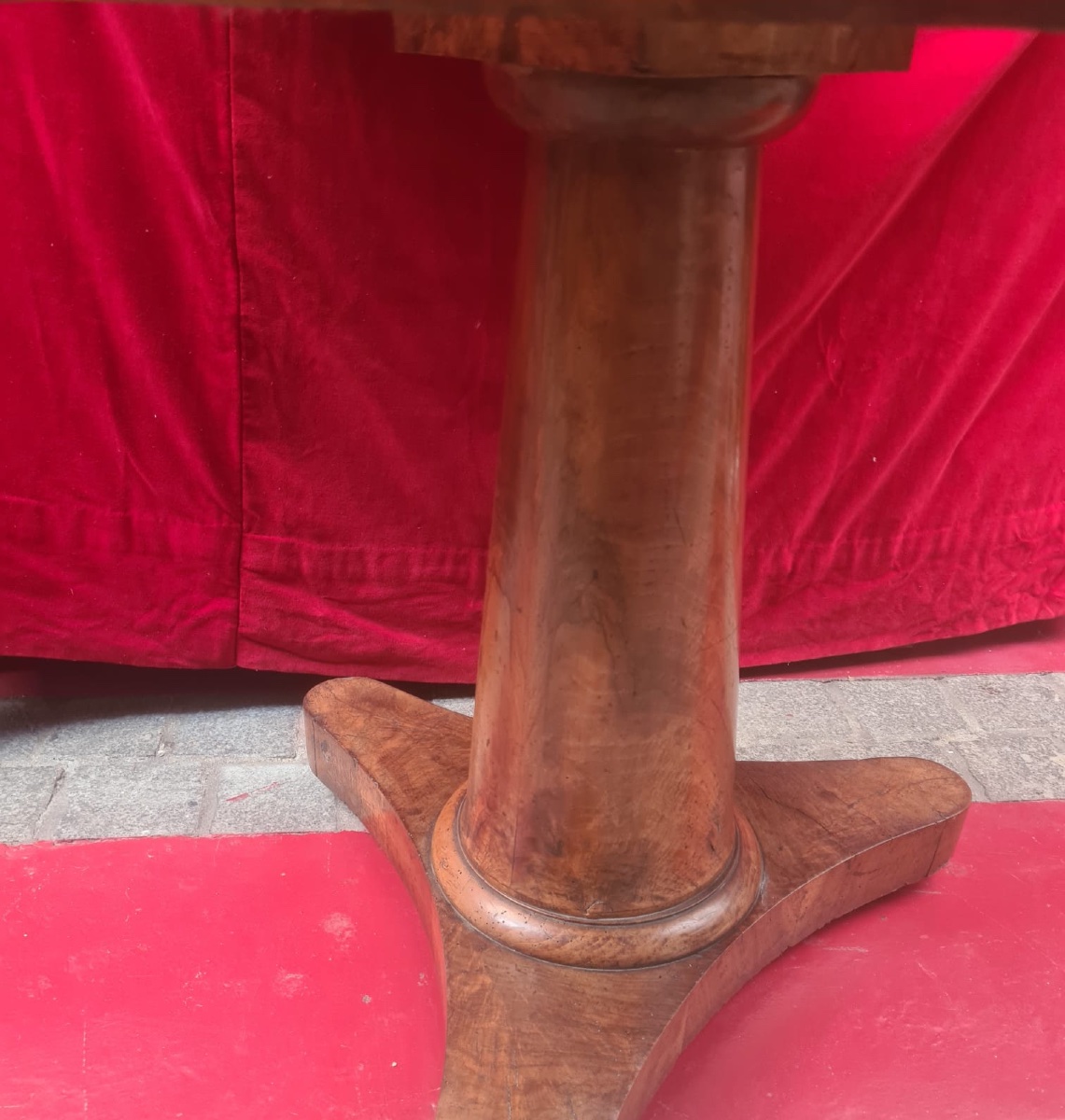 19th-century Empire-style Side Table In Varnished Mahogany-photo-2