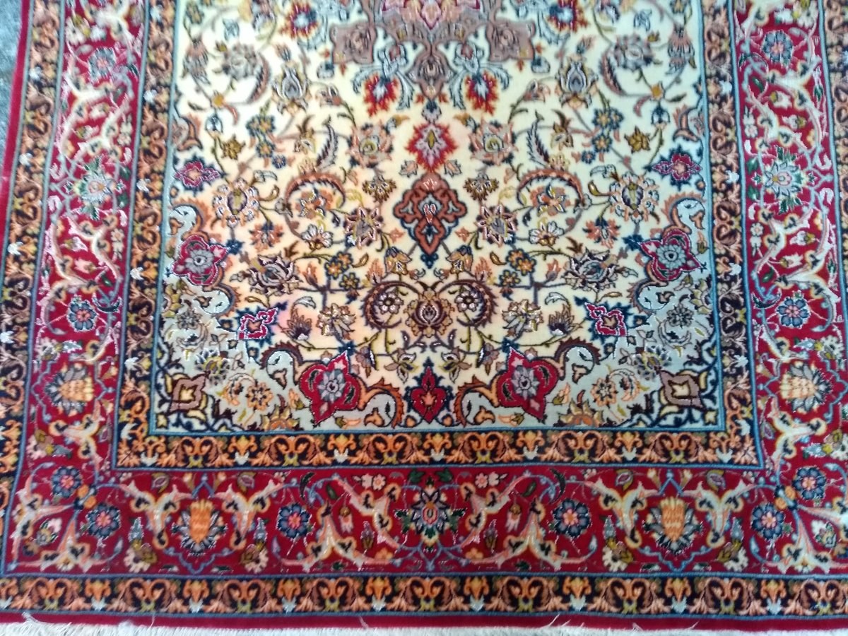 Isfahan Wool And Silk Rug-photo-2