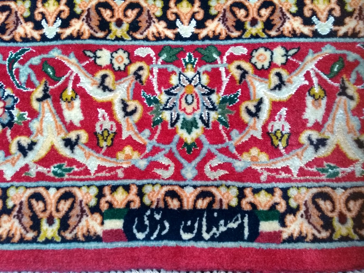 Isfahan Wool And Silk Rug-photo-4