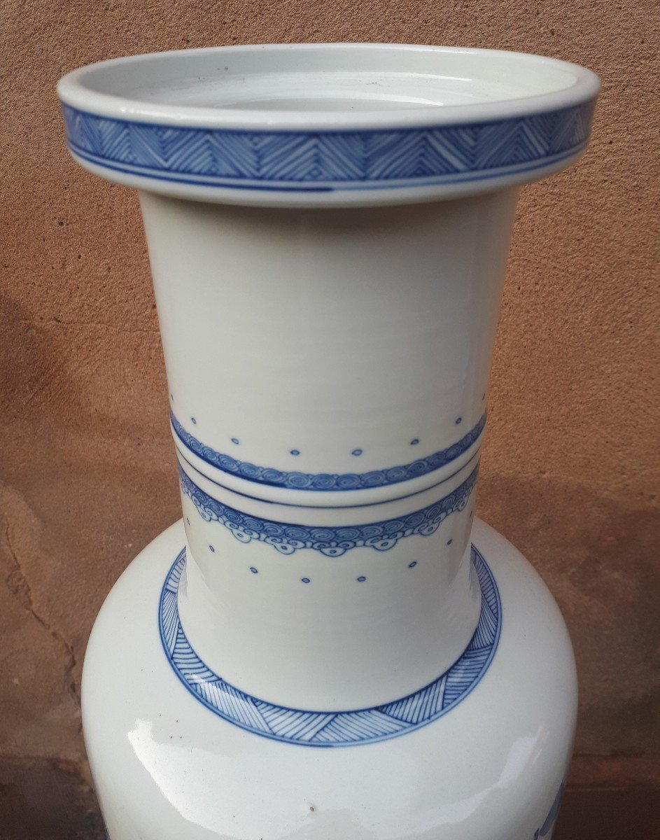 Important Vase Chinois En Porcelaine Bleu Blanc, Chine Fin De La Dynastie Qing-photo-6