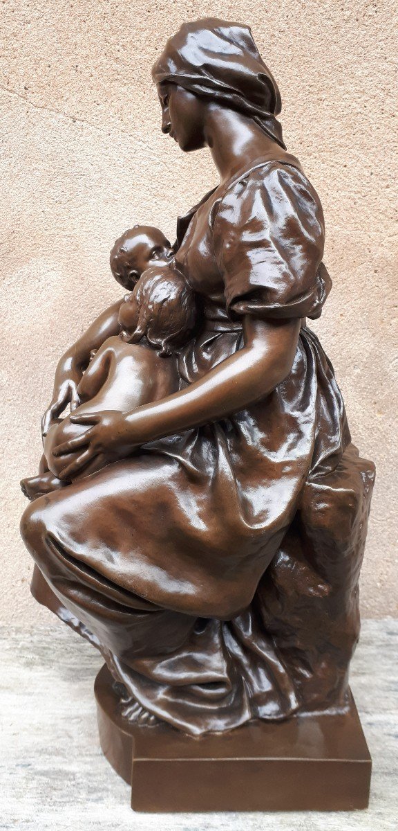 Bronze Sculpture Of A Breastfeeding Mother, By Paul Dubois-photo-3