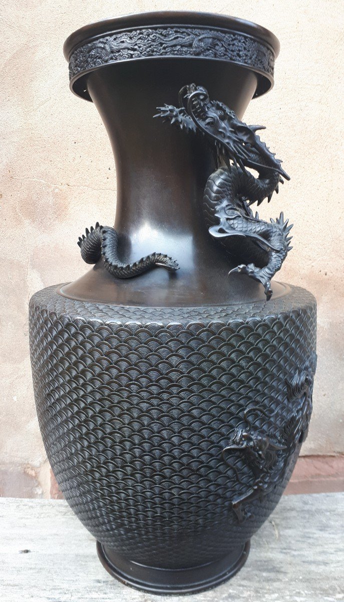 Important Japanese Bronze Vase By Izumi Seijo, Meiji Era Japan-photo-2