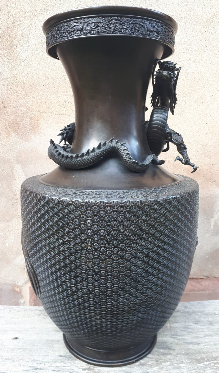 Important Japanese Bronze Vase By Izumi Seijo, Meiji Era Japan-photo-3