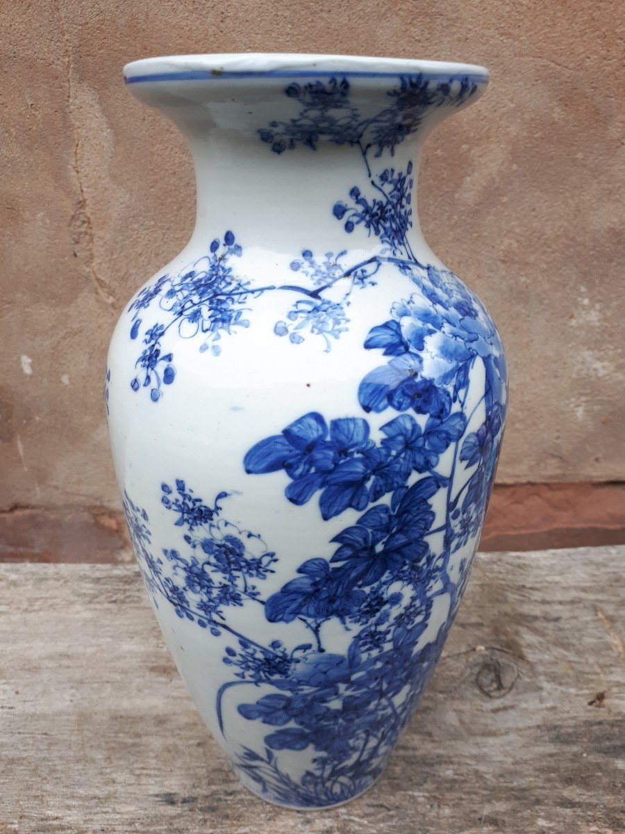 Japanese Blue And White Porcelain Vase, Meiji Era Japan-photo-1