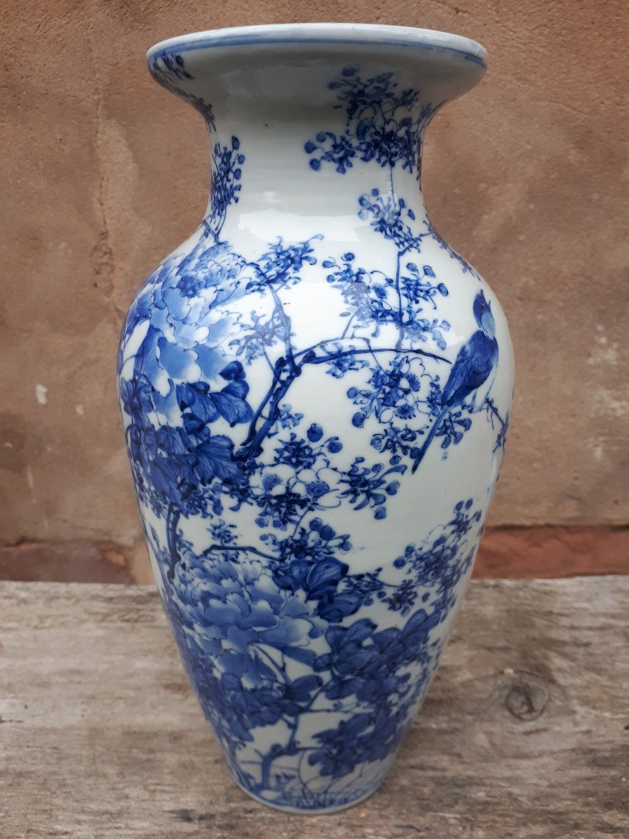 Japanese Blue And White Porcelain Vase, Meiji Era Japan