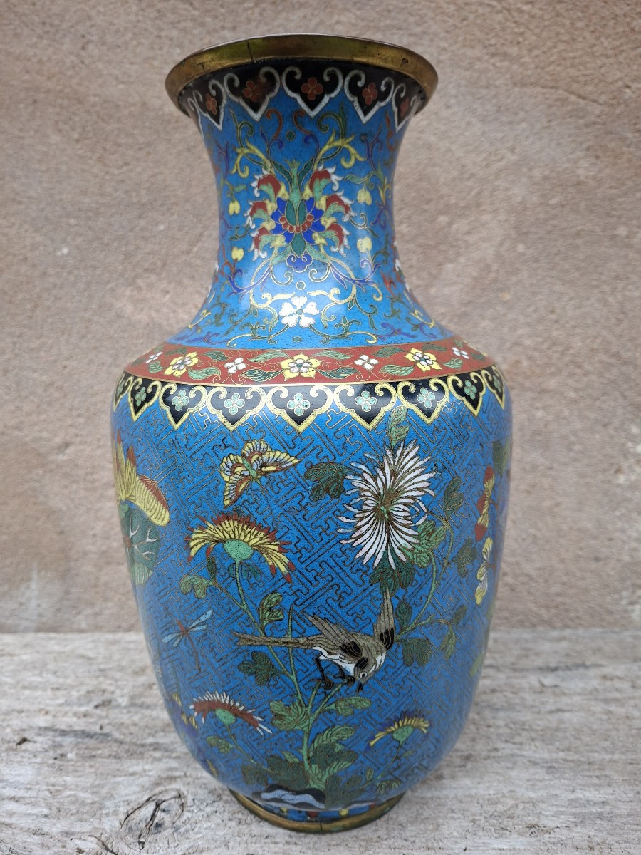 Vase en bronze doré et émaux cloisonnés, Chine XIXe