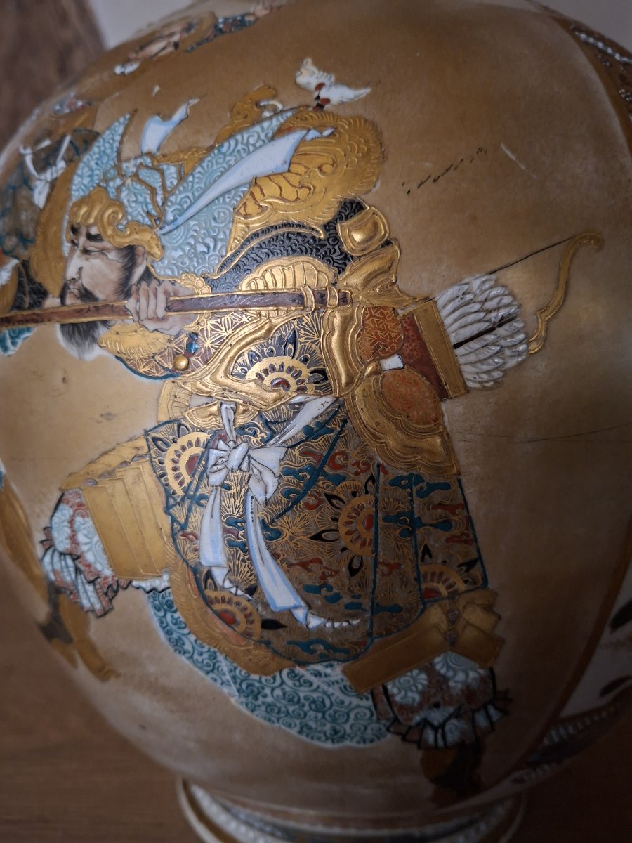 Grand vase en faïence de Satsuma, Japon ère Meiji-photo-4