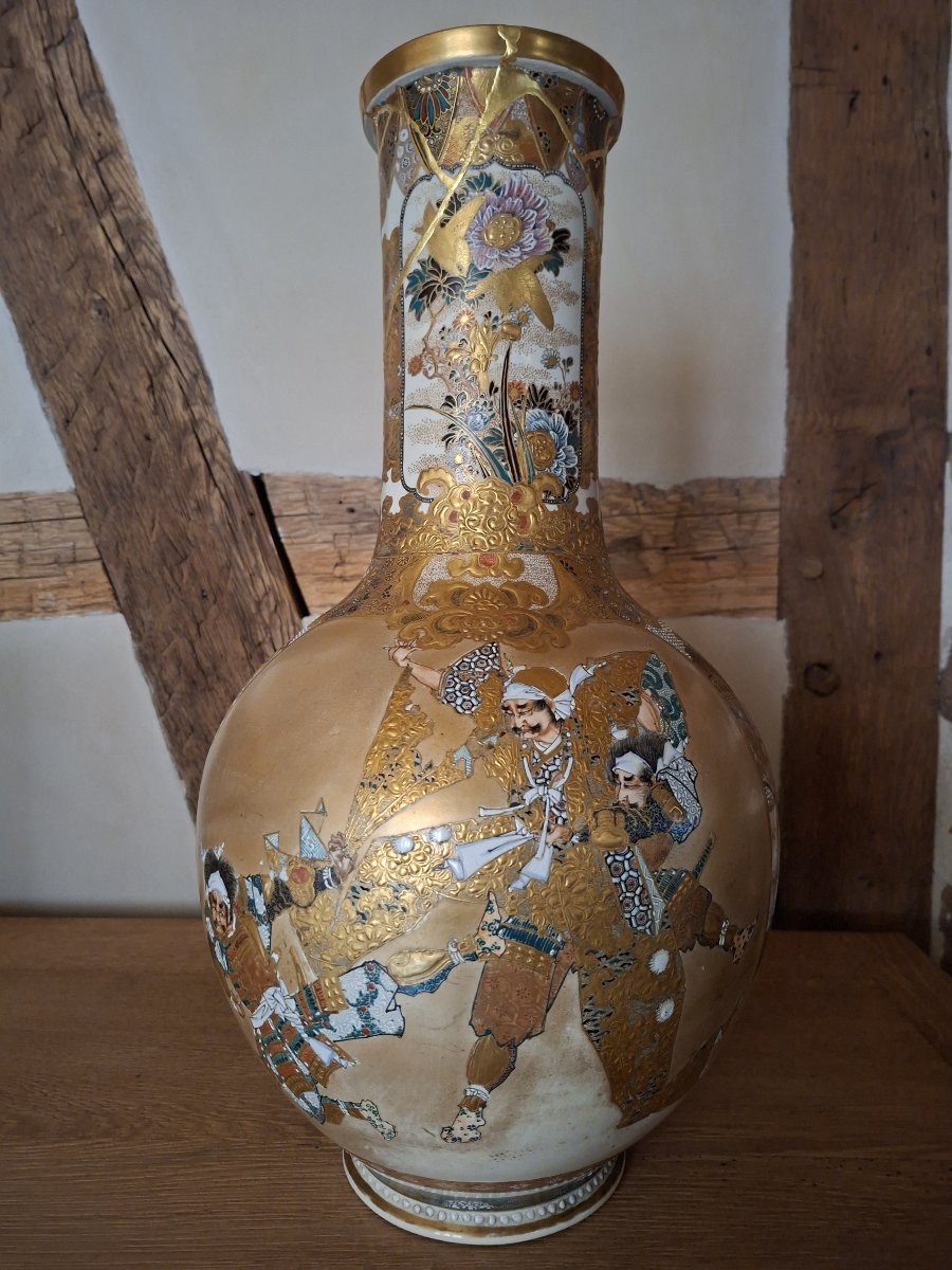 Grand vase en faïence de Satsuma, Japon ère Meiji-photo-3