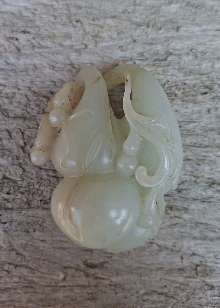 Pendentif chinois en jade, Chine fin XVIIIe début XIXe
