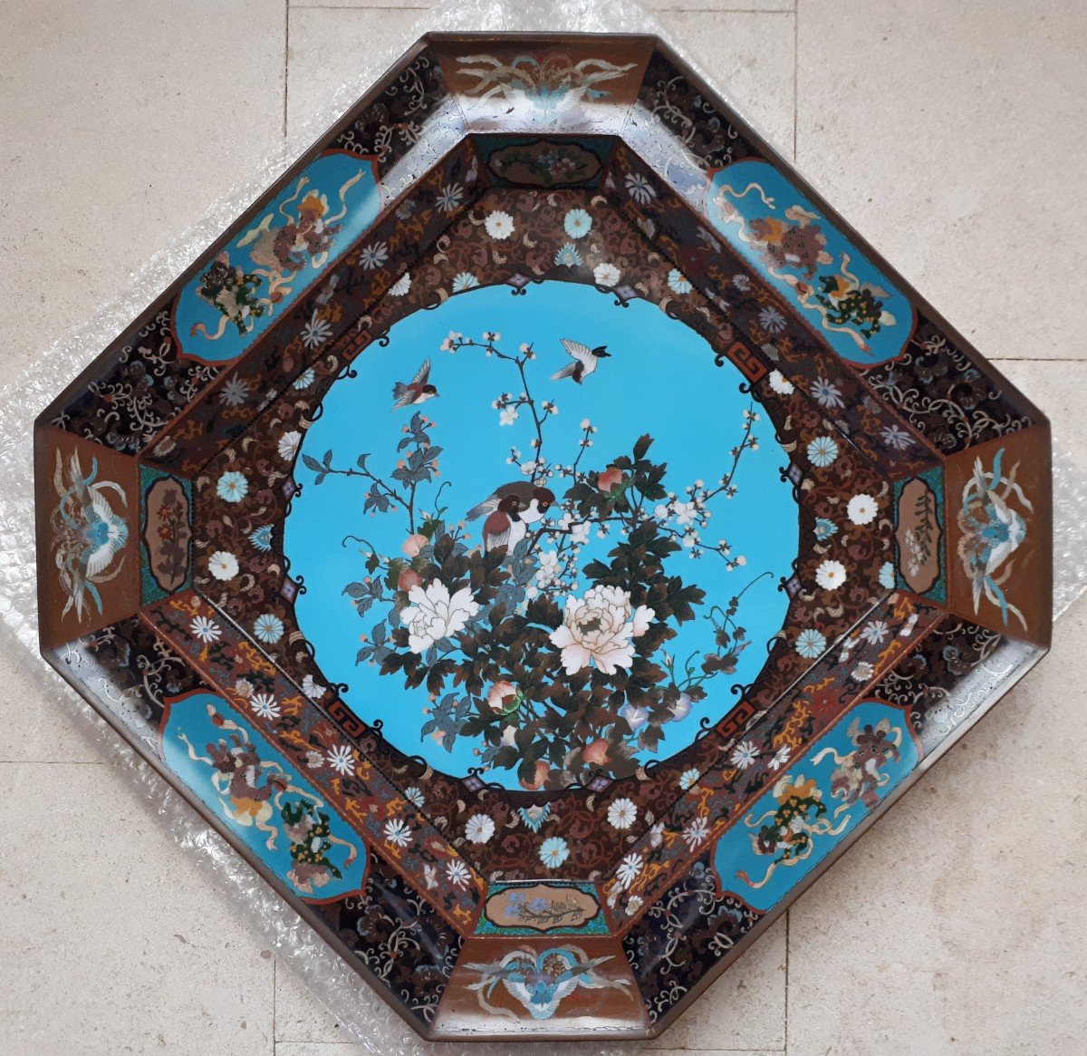 Grand Plat Japonais En émaux Cloisonnés, Japon XIXe