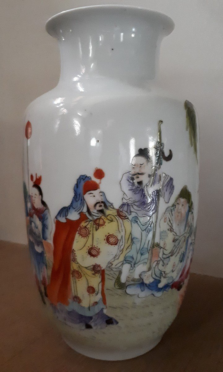Vase Chinois En Porcelaine Marque Hongxian, Chine Période République
