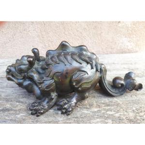 Sculpture En Bronze Représentant Une Chimère, Chine XIXe