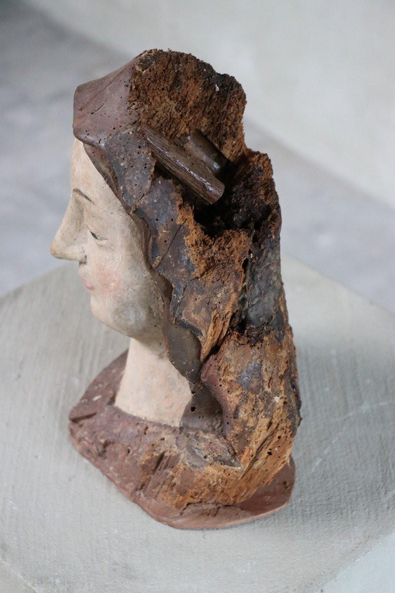Carved Wooden Head Of A Saint-photo-2