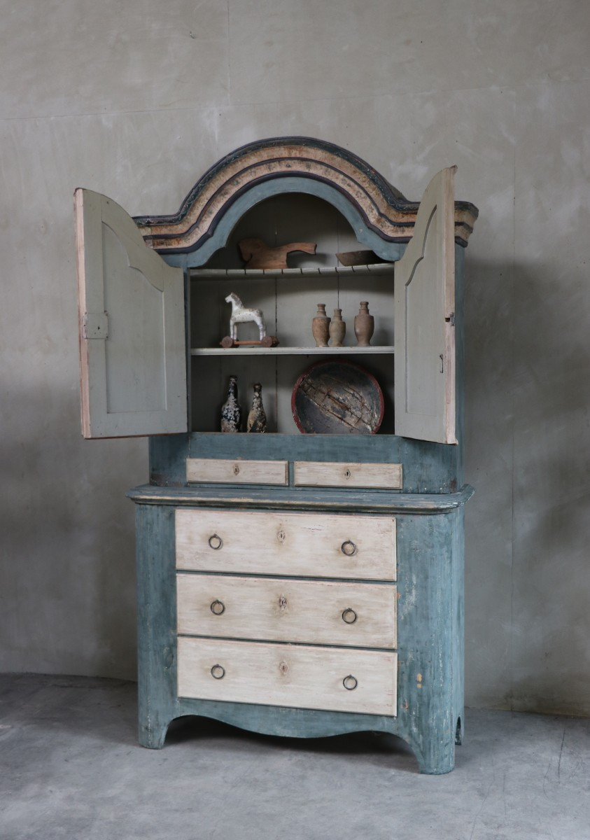 Armoire Suedois Rococo