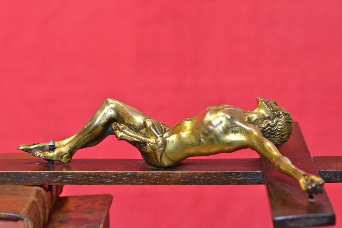 Gilt Bronze Christ - Crucifix - Italy - 17th Century - Haute Epoque Cross Sculpture-photo-1