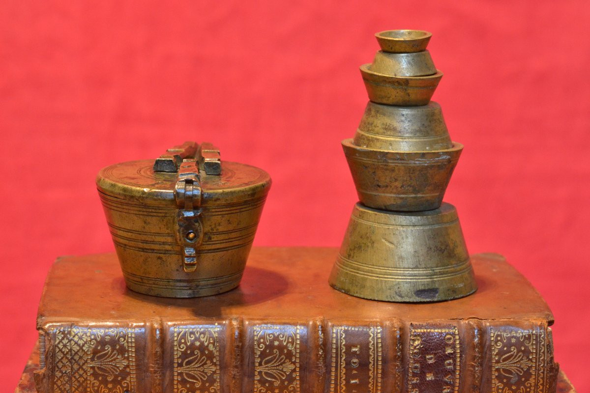 Pile de Poids Godets en Bronze - Nuremberg - XVIIIe 18e siècle - Johann Konrad Shön (1750-1781)-photo-4