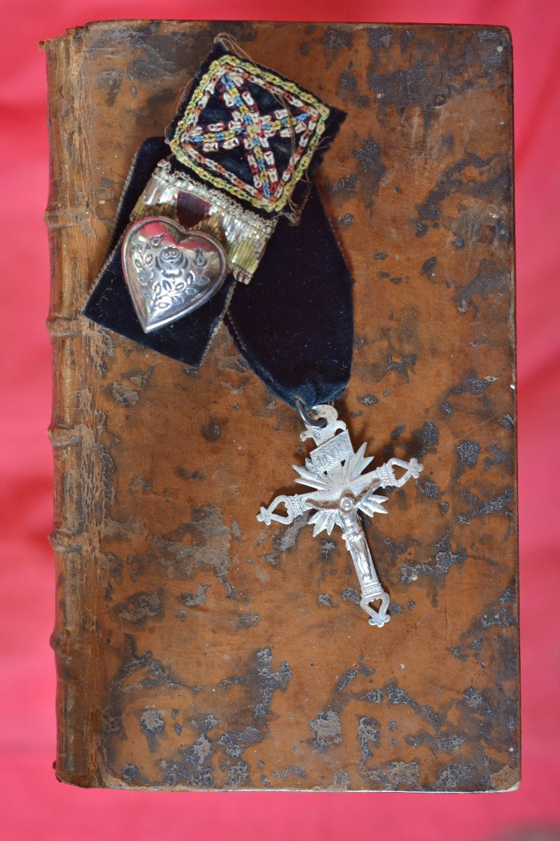 Croix Jeannette Bretonne - Argent Massif - XIXe 19e siècle - Coeur ruban velours Bretagne-photo-4