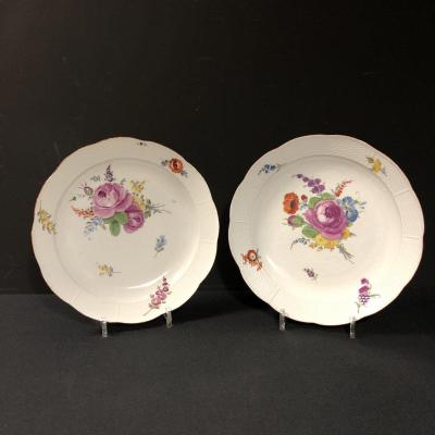 Paire de plats en porcelaine de Meissen  XVIIIème (intéressante provenance Russe)