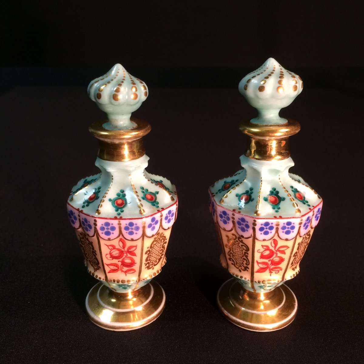 Pair Of Miniature Bottles In Paris Porcelain-photo-2