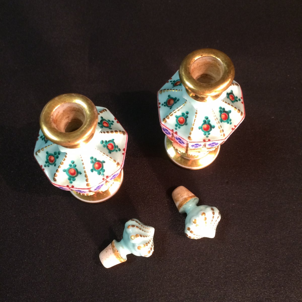 Paire de flacons miniature en Porcelaine de Paris-photo-3