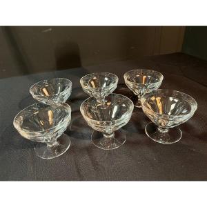 6 coupes à champagne en cristal de Baccarat, modèle Talleyrand