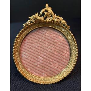 Round Gilded Bronze Frame From The Art Nouveau Period