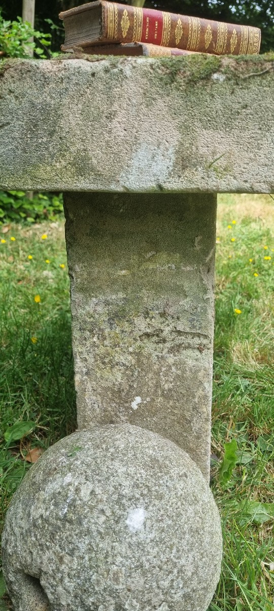 Petit Banc de Jardin en Pierre....-photo-2