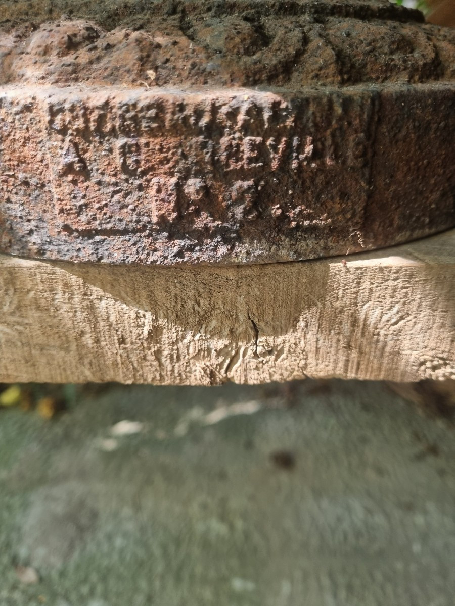 Paire de vases de Jardin en Fonte ....CORNEAU-photo-3