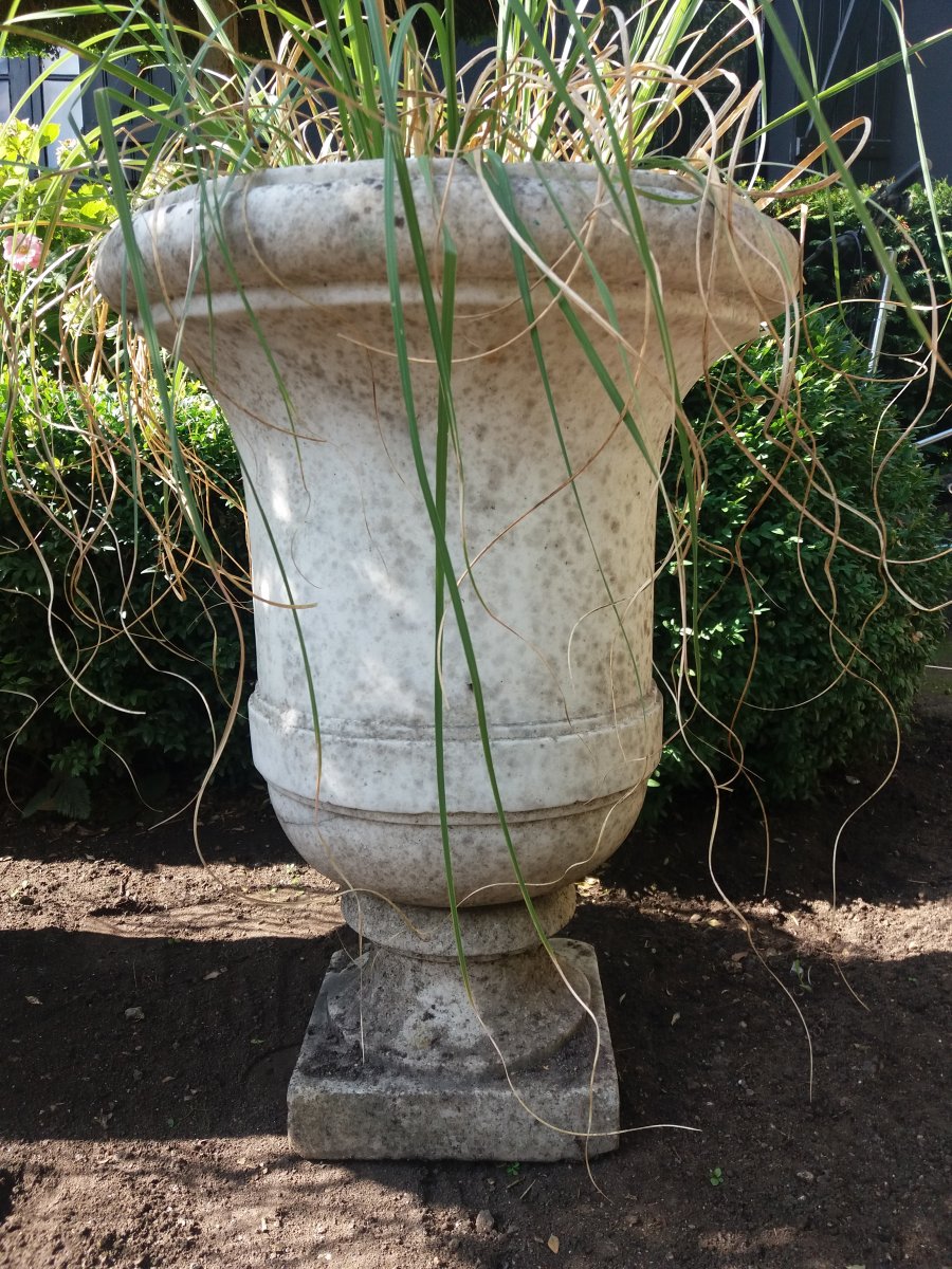 Pair Of Medici Vases In White Marble-photo-2