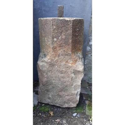 Pedestal Or Stone Base ....