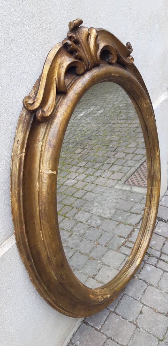Antique Neapolitan Oval Mirror From The 18th Century With Cornice-photo-1