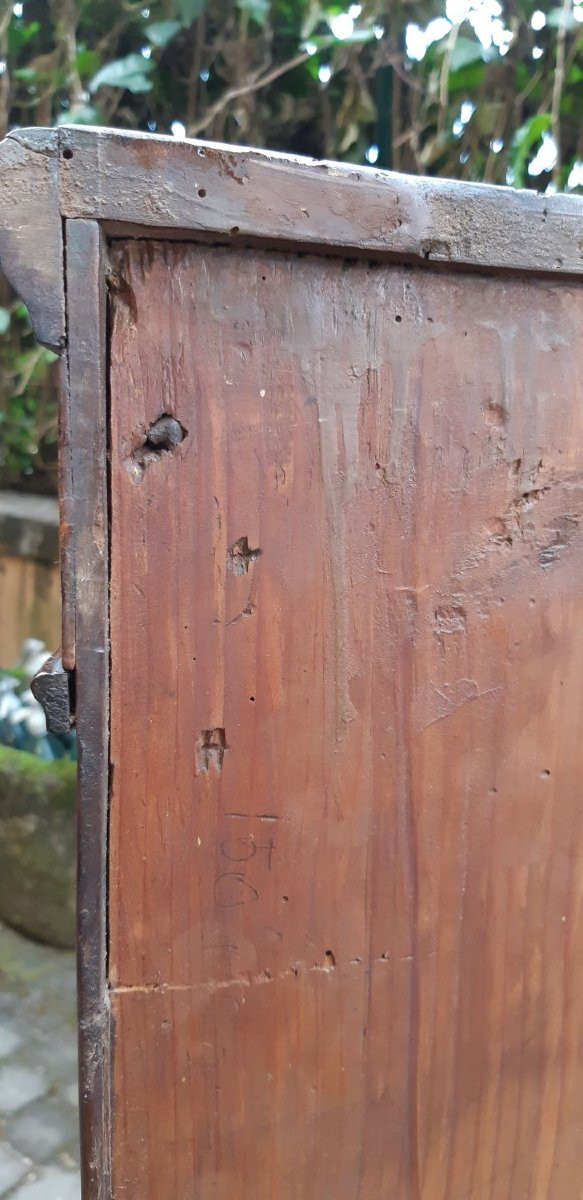 Armoire d'angle émilienne ancienne de forme ondulée-photo-1