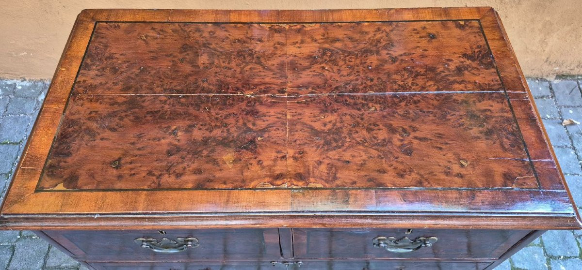 Small Antique English Chest Of Drawers With Thread And Root-photo-5