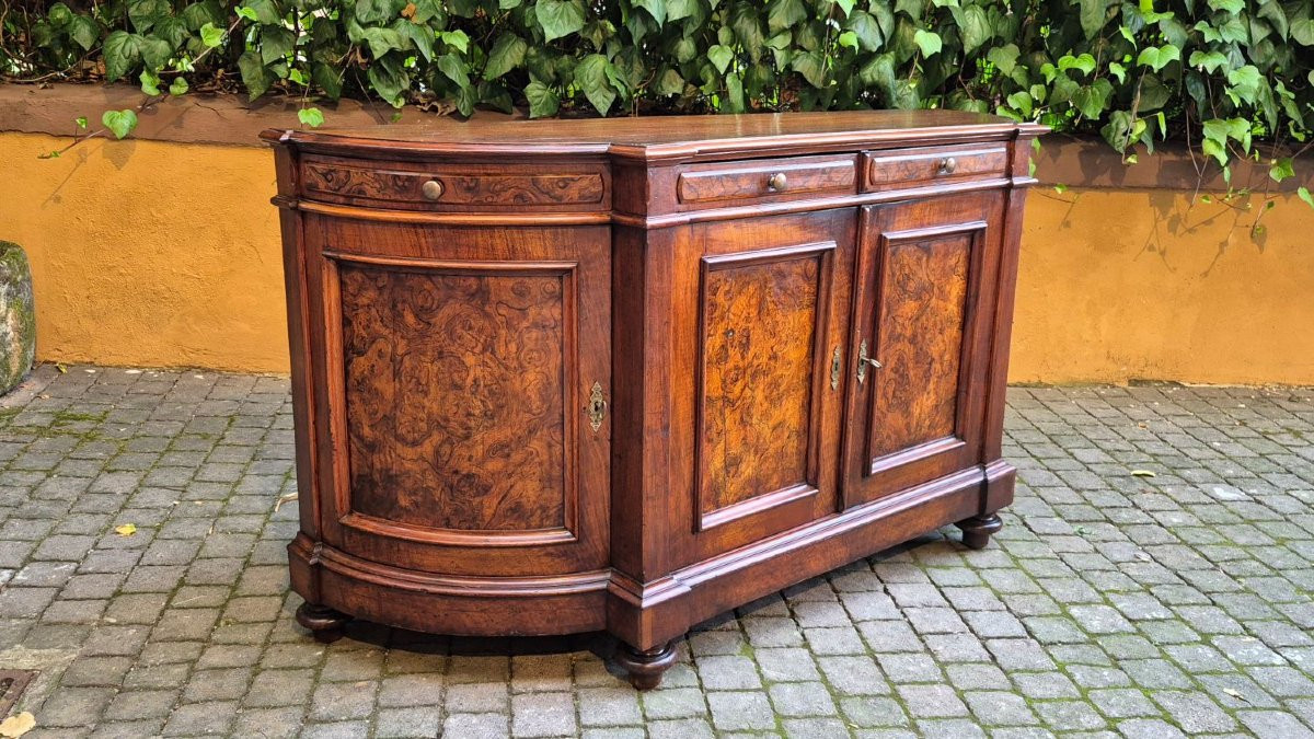 Antique 4-door Sideboard With Wavy Edges-photo-2
