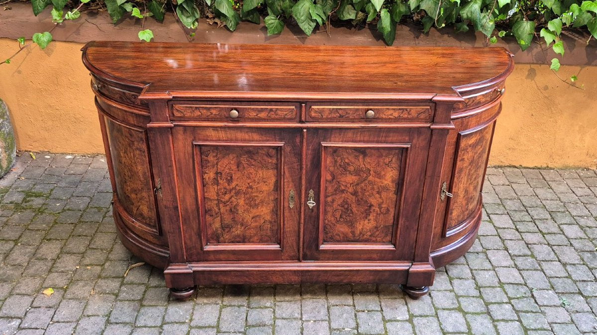 Antique 4-door Sideboard With Wavy Edges-photo-1