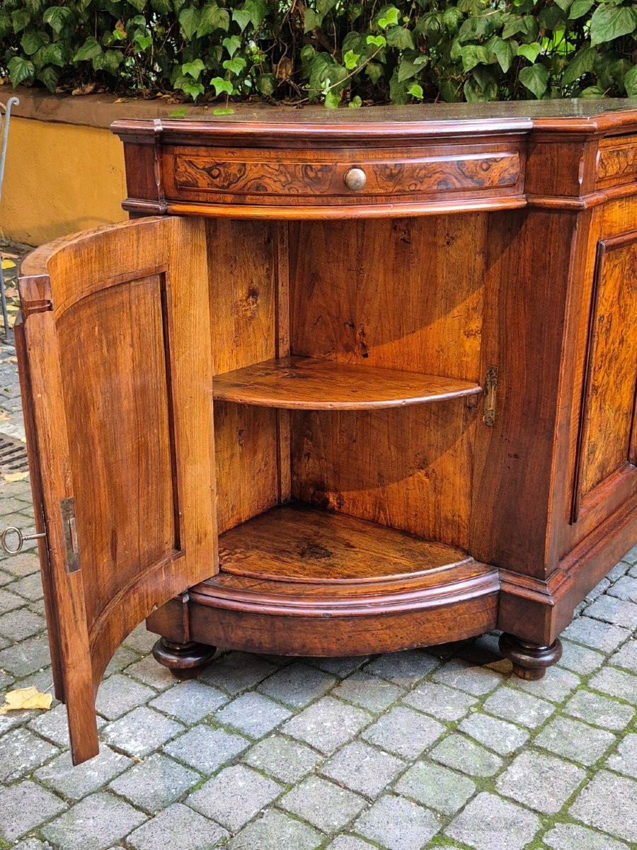 Antique 4-door Sideboard With Wavy Edges-photo-3