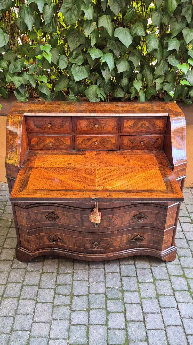 Bureau ancien de style Louis XV vénitien en noyer et racine de bruyère-photo-2