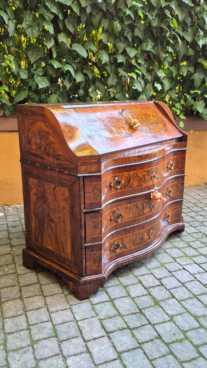 Bureau ancien de style Louis XV vénitien en noyer et racine de bruyère-photo-3