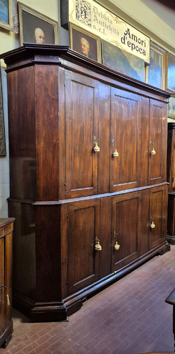 Buffet de sacristie ancien à double corps de Modène-photo-3
