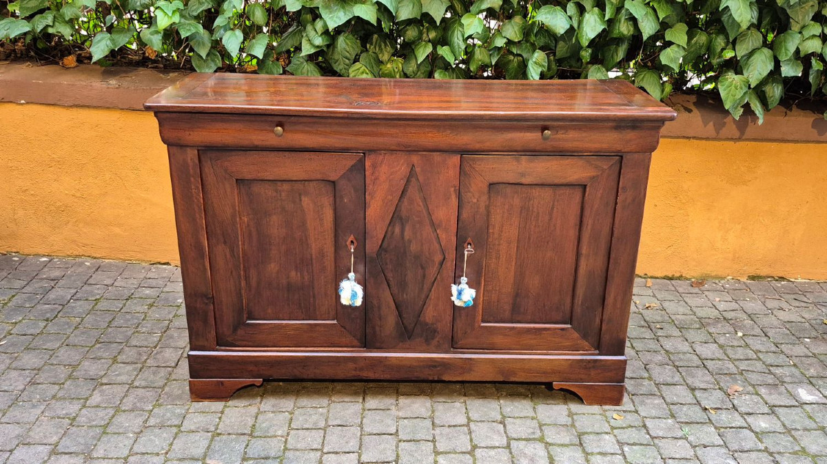 Buffet ancien Louis-Philippe Capucin en noyer